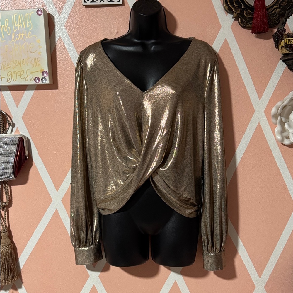 New York & Company Gold Top